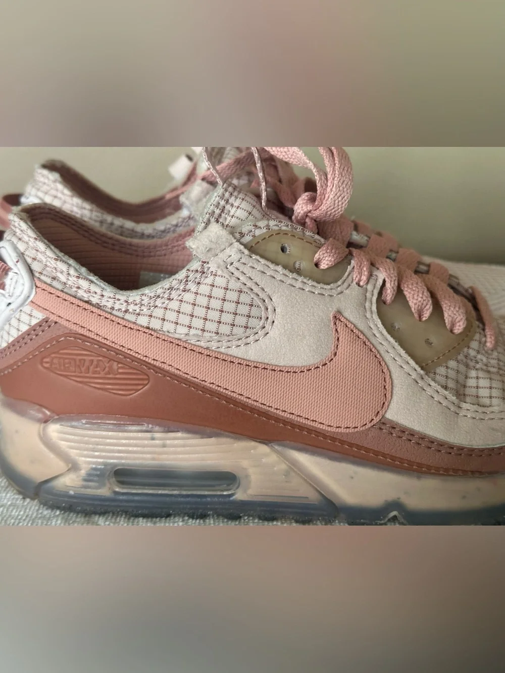 Nike Air Max 90 Terrascape Pink Sneakers Women’s Size 7.5 DH5073-600